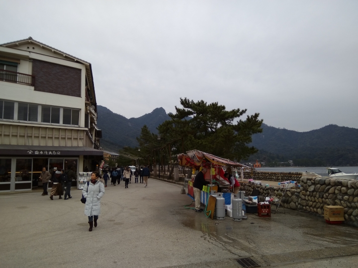 [2017.01.28-02.02]廣島、宮島嚴島神社、岩國錦帶橋、岡山後樂園、倉敷、松江城、出雲大社、大阪天王寺之旅(大推Hotel & Resort Bali Tower Tennoji！！！)