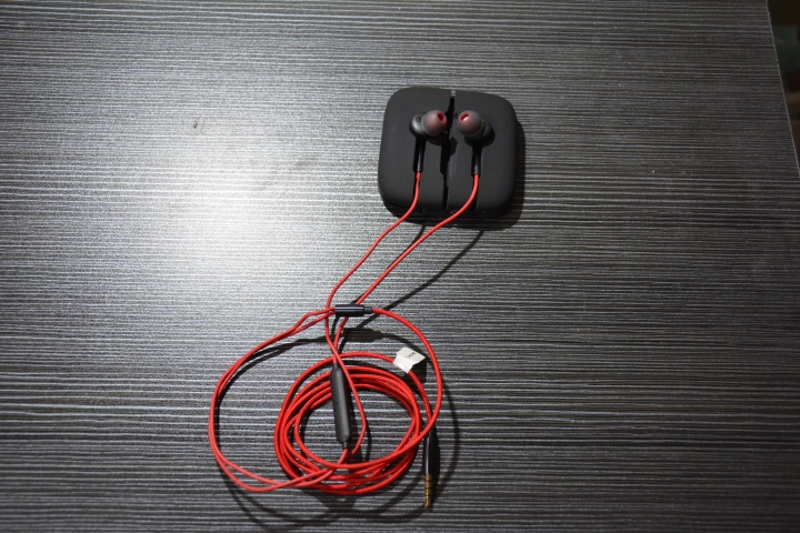 人聲至上!!1MORE 1M301好聲音入耳式耳機開箱!!