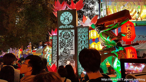 【台北 旅遊】2017臺北燈節Taipei Lantern Festival：小奇雞 展翅點亮夜空：必勝哥、粉美妹、小蛋定：【開幕儀式 360度影片全記錄】元宵節/台北西門町燈節/西門町/台北燈會