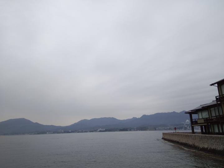 [2017.01.28-02.02]廣島、宮島嚴島神社、岩國錦帶橋、岡山後樂園、倉敷、松江城、出雲大社、大阪天王寺之旅(大推Hotel & Resort Bali Tower Tennoji！！！)