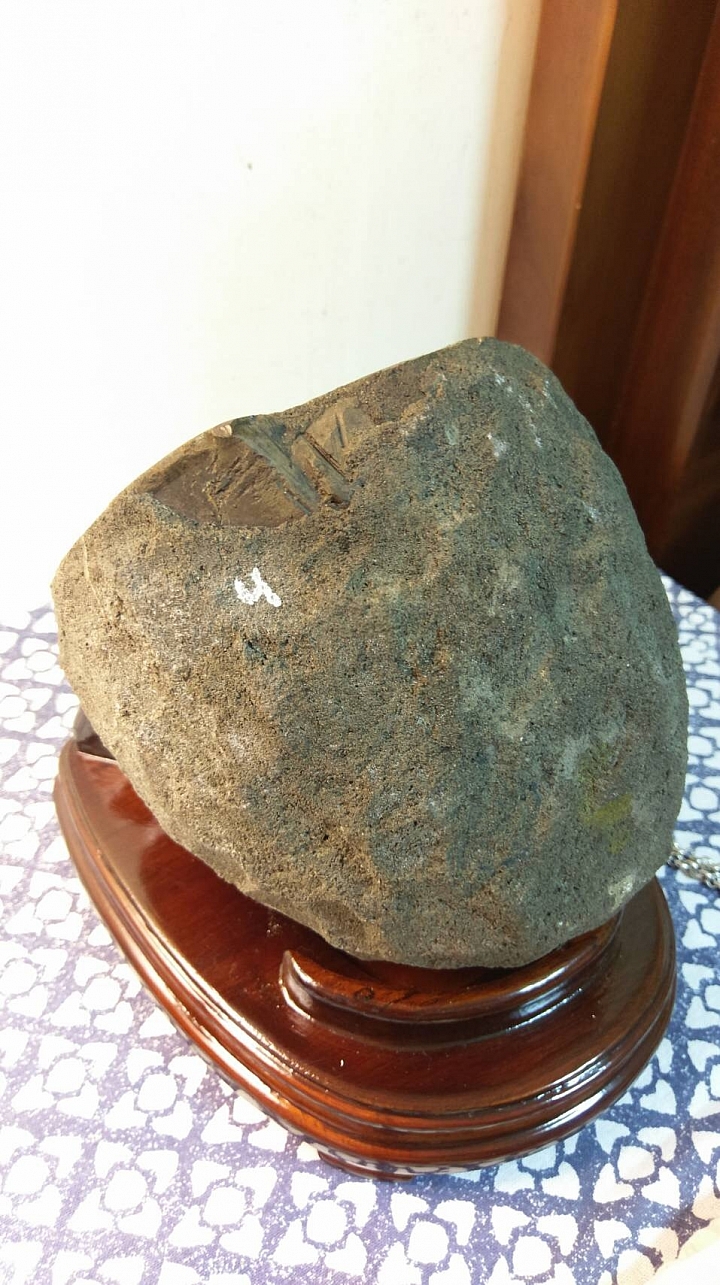 分享人生第一座烏拉圭晶洞