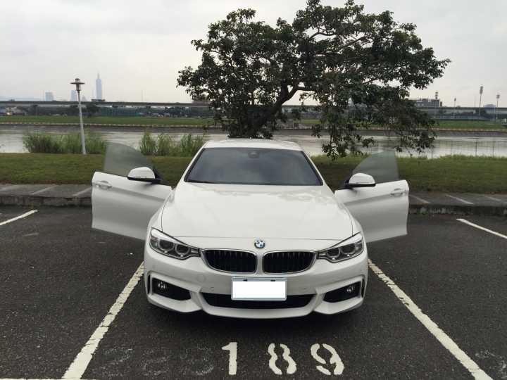 三十歲圓夢420i GC+M 開箱 人生第一台車入手
