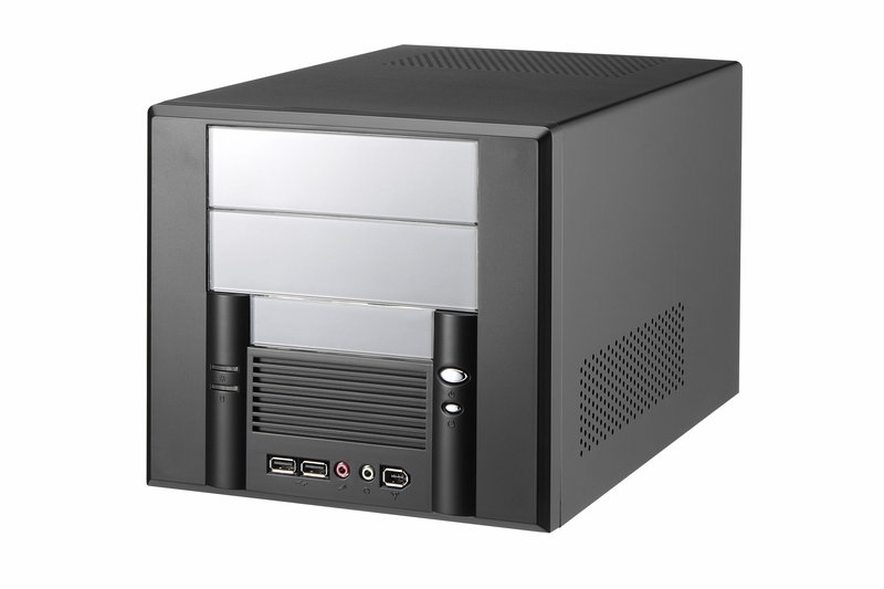 請問DIY NAS 機殼推薦