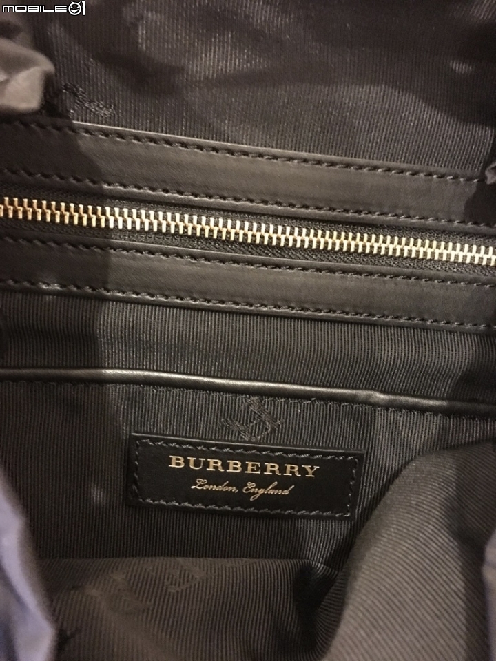 [開箱]Burberry Rucksack 後背包