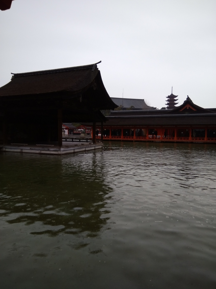 [2017.01.28-02.02]廣島、宮島嚴島神社、岩國錦帶橋、岡山後樂園、倉敷、松江城、出雲大社、大阪天王寺之旅(大推Hotel & Resort Bali Tower Tennoji！！！)