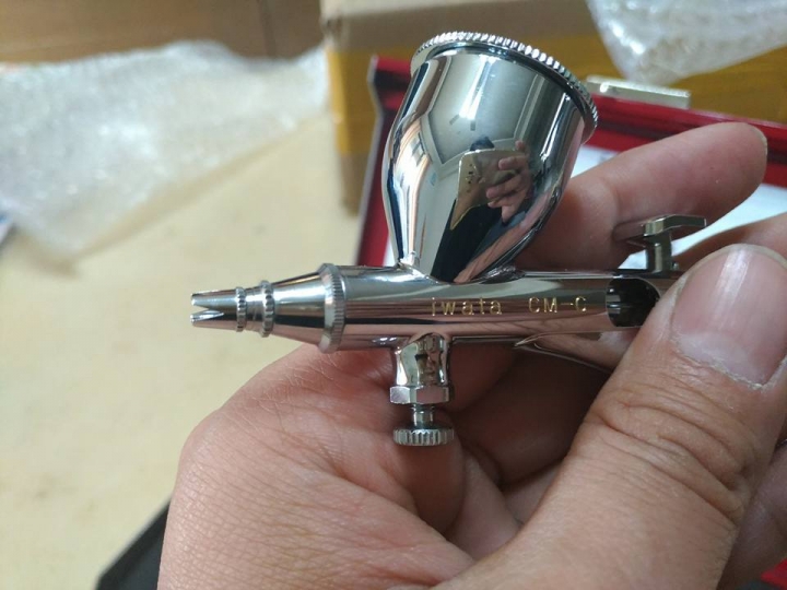 岩田 iwata CM-CP2 0.23 噴筆王者 開箱~~~~