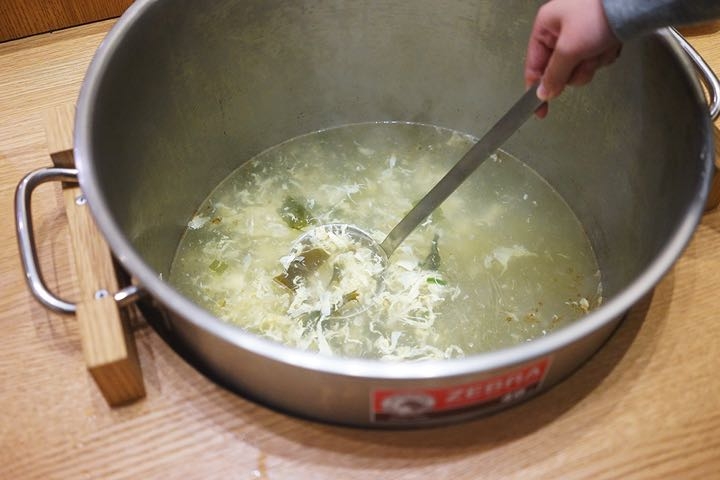【台南自助餐－東區】好田和洋料理自助餐｜新店報到！IKEA X無印良品風，平價與質感也能相提並論。各式義大利麵|燉飯|Pizza|熱炒|烤物|咖啡果汁|兒童遊戲區