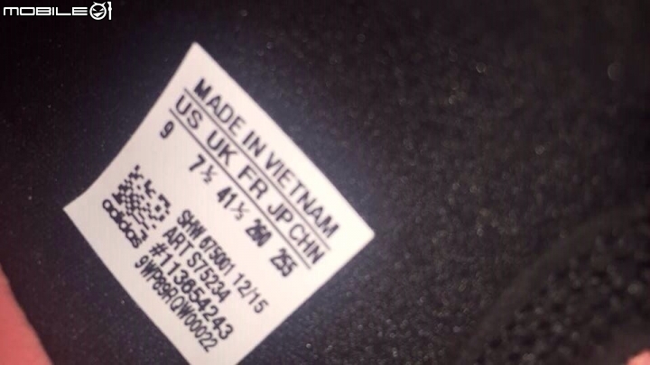 Adidas NMD R1 請各位幫忙驗真偽