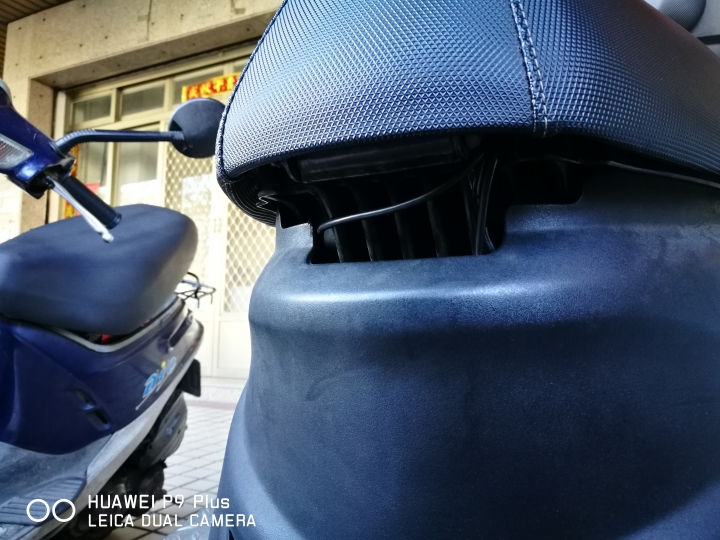 [開箱] Astro GEMINI雙鏡頭行車記錄器-簡易開箱
