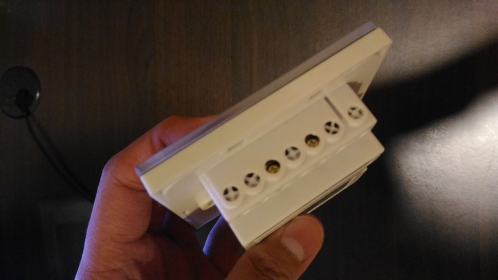 求水電達人教安裝智慧開關