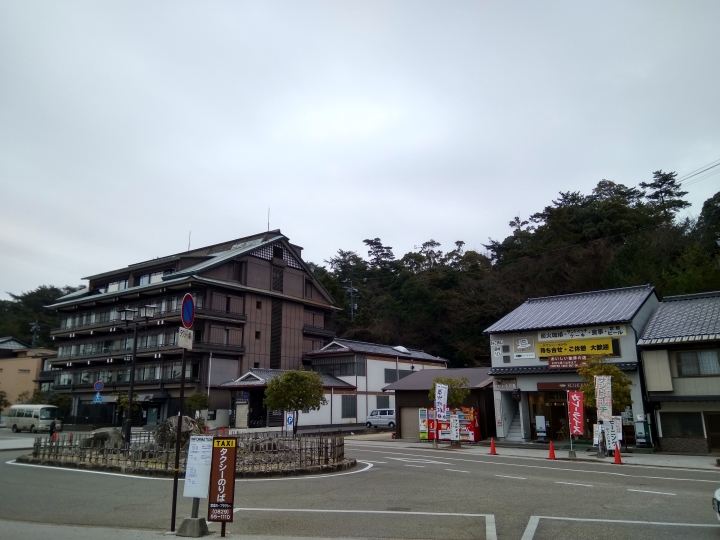 [2017.01.28-02.02]廣島、宮島嚴島神社、岩國錦帶橋、岡山後樂園、倉敷、松江城、出雲大社、大阪天王寺之旅(大推Hotel & Resort Bali Tower Tennoji！！！)