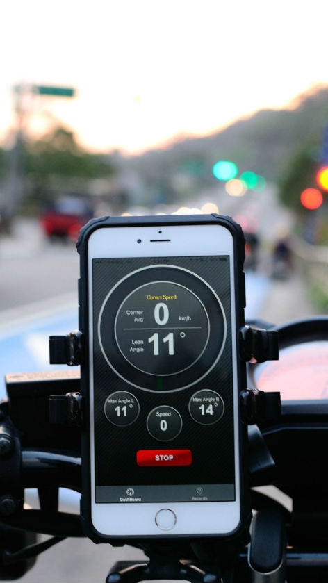 彎速Corner Speed->Android版上線了