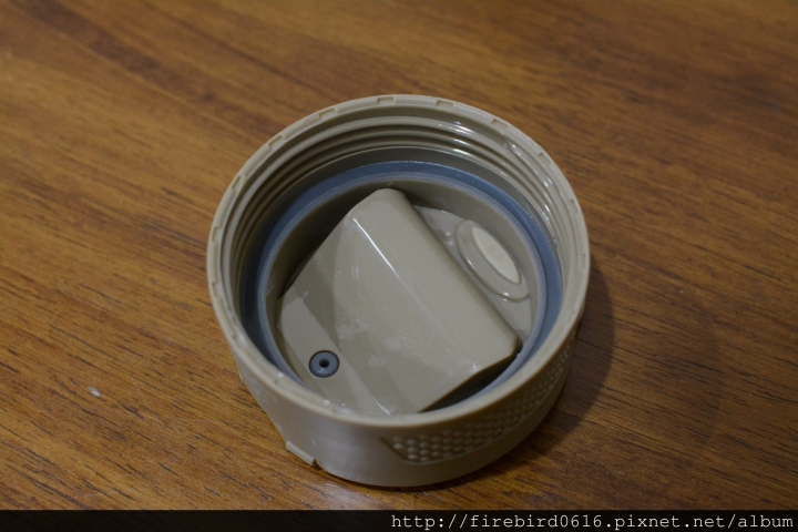 [咖啡用品開箱]已掃雷--鍋寶超真空隨身咖啡萃取保溫瓶(類似法壓壺萃取)
