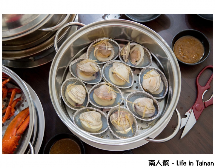【台南北區-火鍋】海鮮爐│沙茶爐│全台第一高海鮮塔│新鮮鍋塔二吃~~海島火鍋店