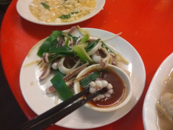 [台式快炒]苗栗頭份中央路100啦生猛海鮮快炒食記~平價~不錯吃~