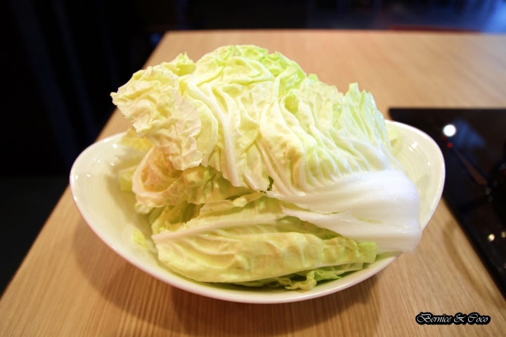 洋夫人壽喜燒、鍋物、牛排和火鍋肉品買一送一,愛吃肉肉的朋友千萬別錯過(捷運葫洲站)(內湖美食)