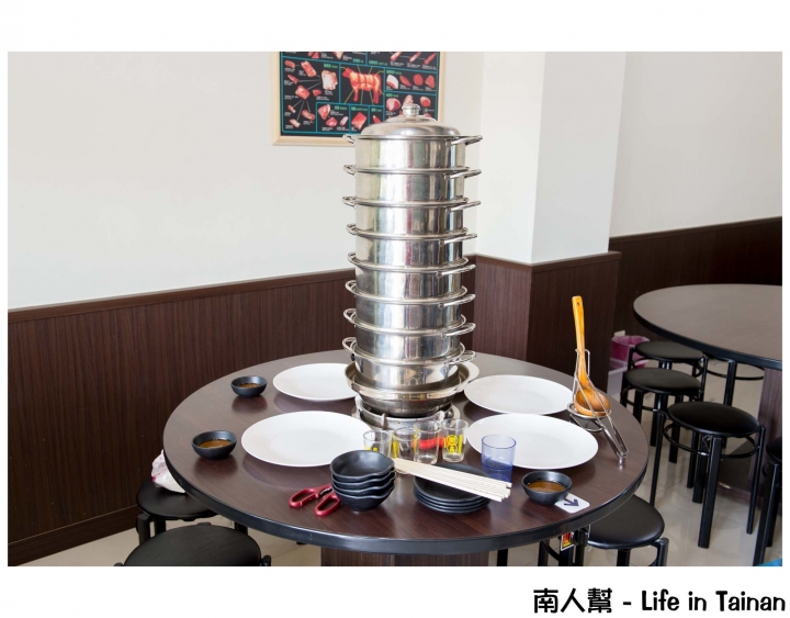 【台南北區-火鍋】海鮮爐│沙茶爐│全台第一高海鮮塔│新鮮鍋塔二吃~~海島火鍋店
