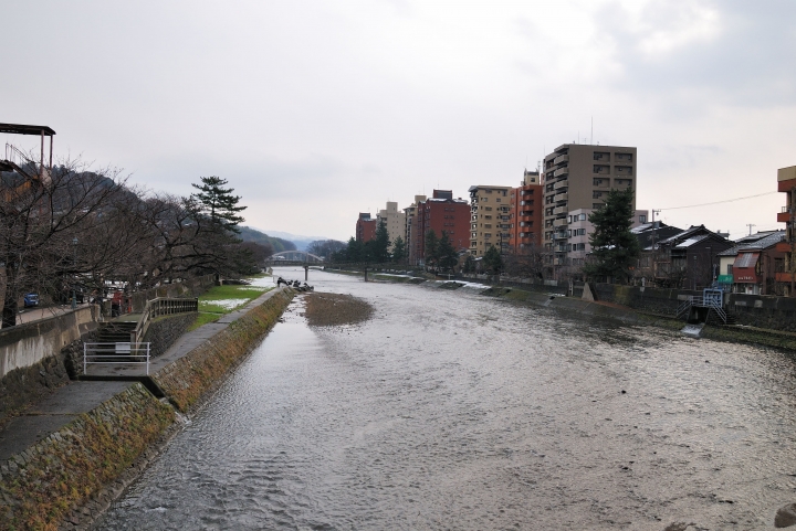 [冬之日本中部山區自助行]-金澤散策-東茶屋~兼六園~金澤城(一日自由乘車巴士)