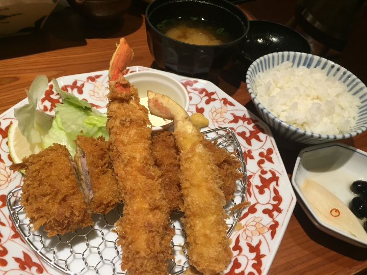 【食。蘆竹】銀座杏子日式豬排 季節限定的松葉蟹這裡也吃的到！