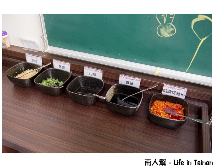 【台南北區-火鍋】海鮮爐│沙茶爐│全台第一高海鮮塔│新鮮鍋塔二吃~~海島火鍋店