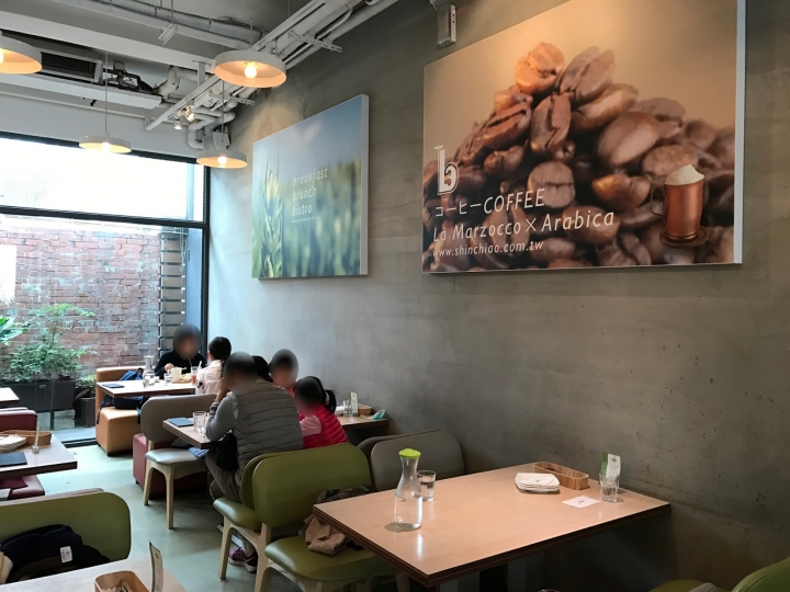 [食記] 新竹。新橋b3 cafe。茄汁海鮮燉飯質感不凡!