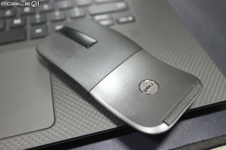 DELL XPS15 9560 日規 開箱