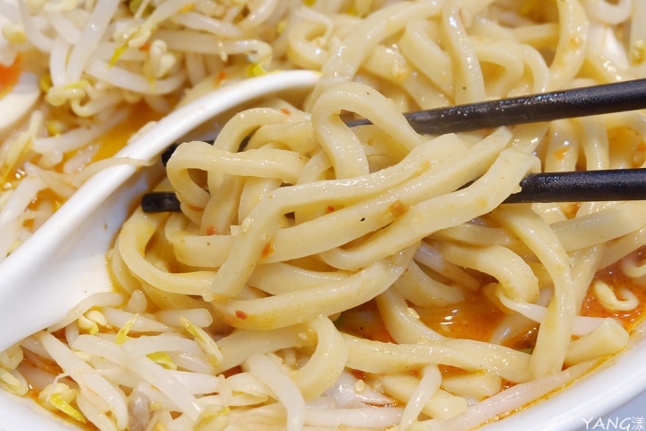 【拉麵】雞二拉麵，麻辣口味登場