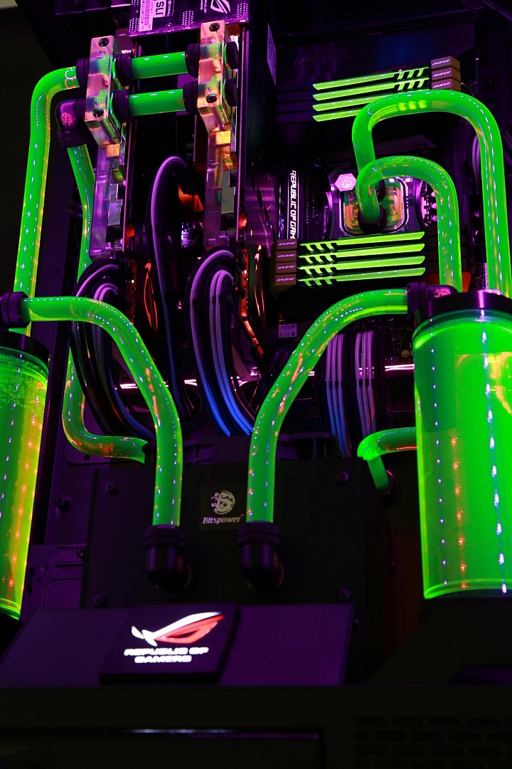 [分享] 6950X 水冷電腦組裝