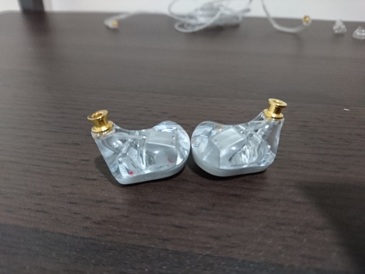 【開箱】吉他名廠的逆襲 ─ Fender FXA9