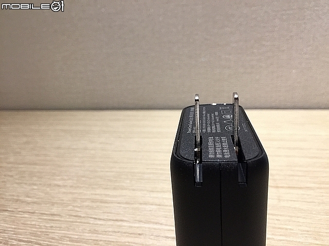 [開箱]ANKER 充電器+行動電源二合一 PowerCore Fusion 5000