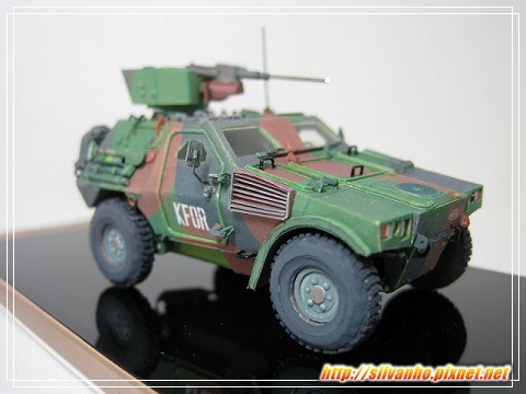 紙模 - Panhard VBL