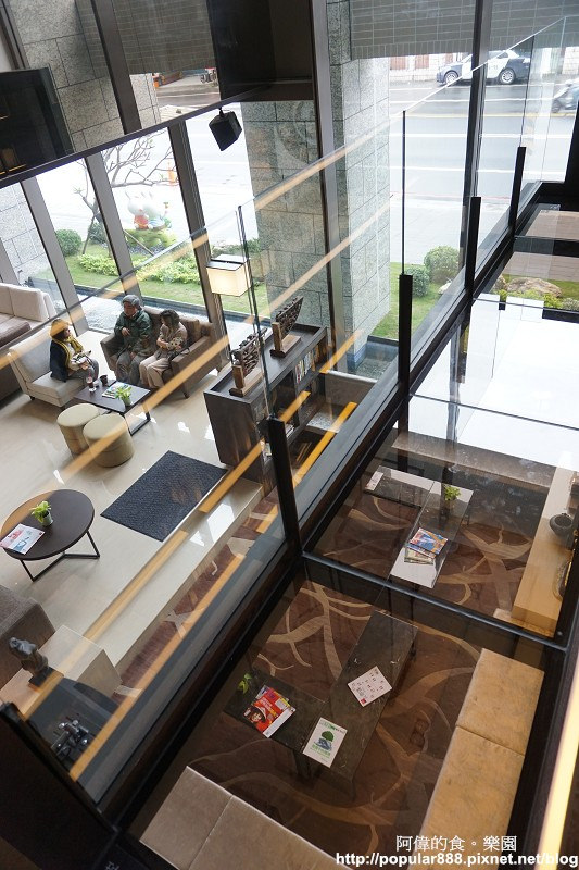 【宜蘭市】<悅川酒店>2017全新開幕的親子酒店,有超大的遊戲室,還有豐富藏書,每間客房也都有文學名著;兼具休閒與人文知性的漂亮酒店。
