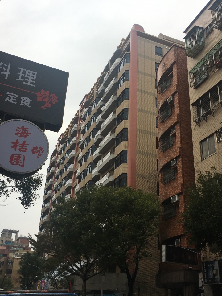 中和宜安路 驚嚇的外觀設計