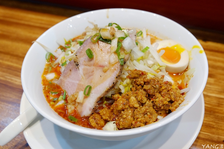 【拉麵】雞二拉麵，麻辣口味登場