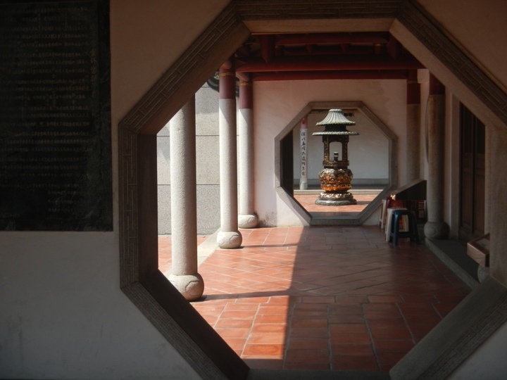 騎 單 車 遊 府 城 ( 北 區 ) 古 蹟 、 美 食 記