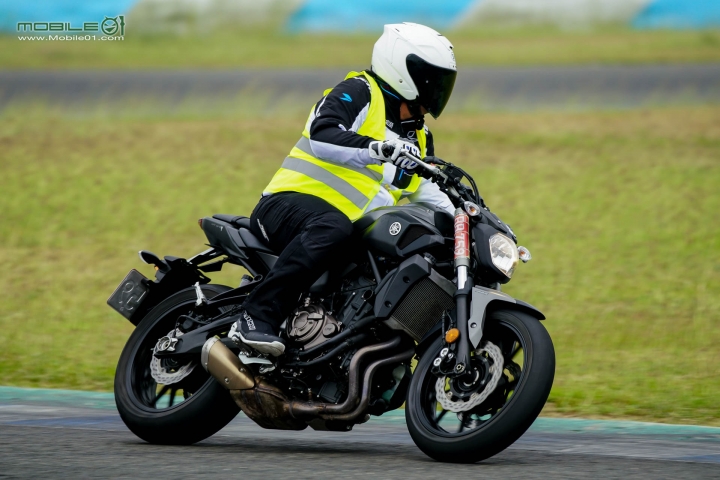 [採訪]台灣山葉機車 YAMAHA 大型重機車主 2017 大鵬灣賽道體驗會