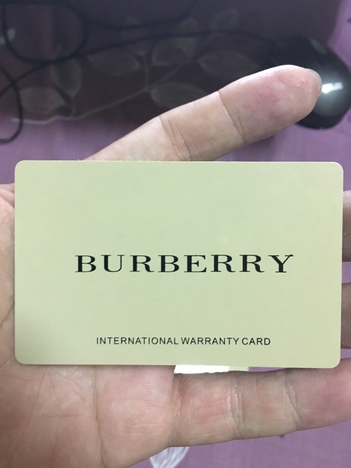 BURBERRY BU9384真假貨問題 請各位大神幫小弟鑑定