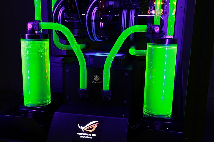 [分享] 6950X 水冷電腦組裝