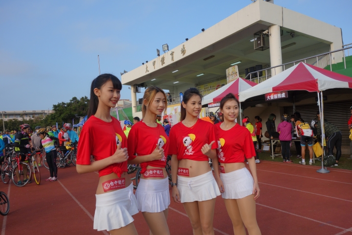 2017年，媽祖萬眾騎拜，激進百里，