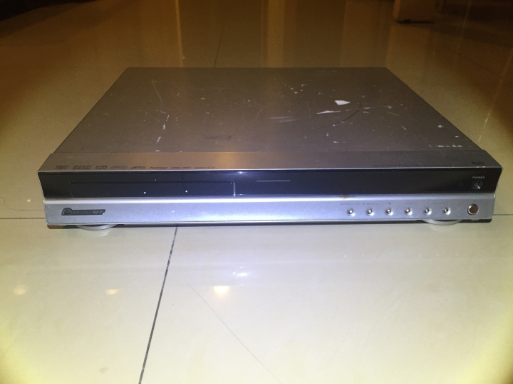 朋友送的PIONEER XV-DV434