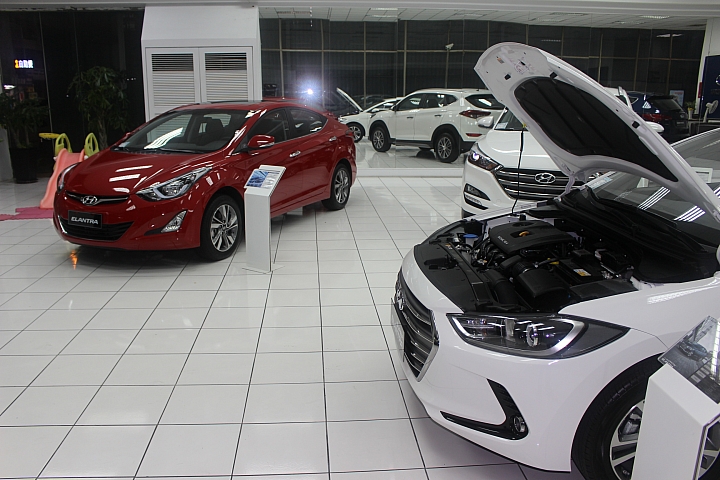 (599)Super Elantra 展間輕鬆分享