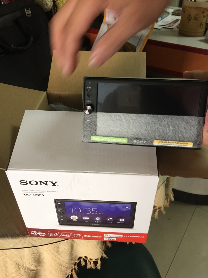 [開箱] sony xav-ax100 x 2013 Skoda Rapid