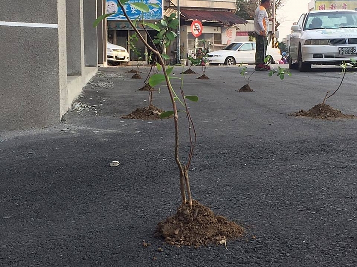 澎湖縣政府主辦的工程也在做二工_台灣亂象.......