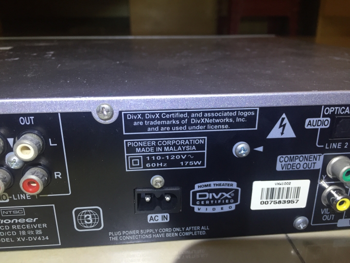 朋友送的PIONEER XV-DV434