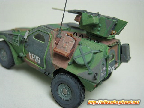 紙模 - Panhard VBL