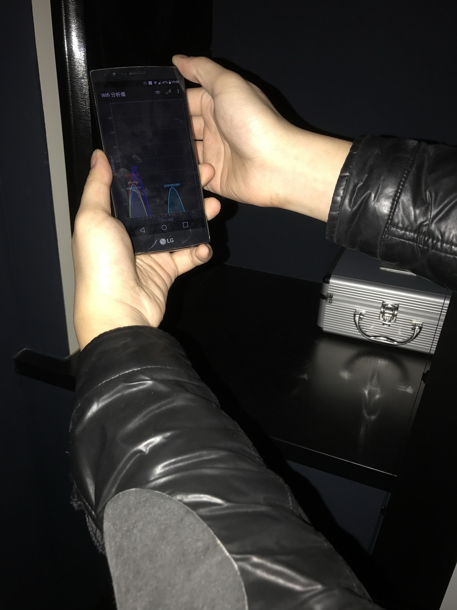 [開箱測試]沒有藉口收不到Line了，TOTO-LINK EX750，AC雙頻無線訊號強波器