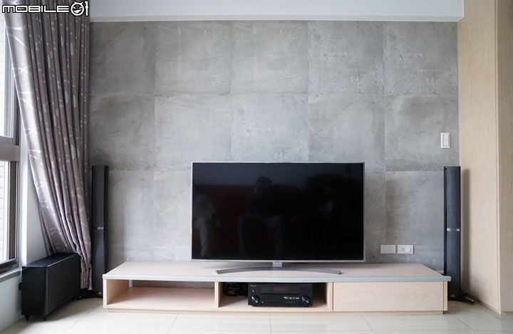 宅在家裡看影集超過癮的！LG UH770T開箱囉！