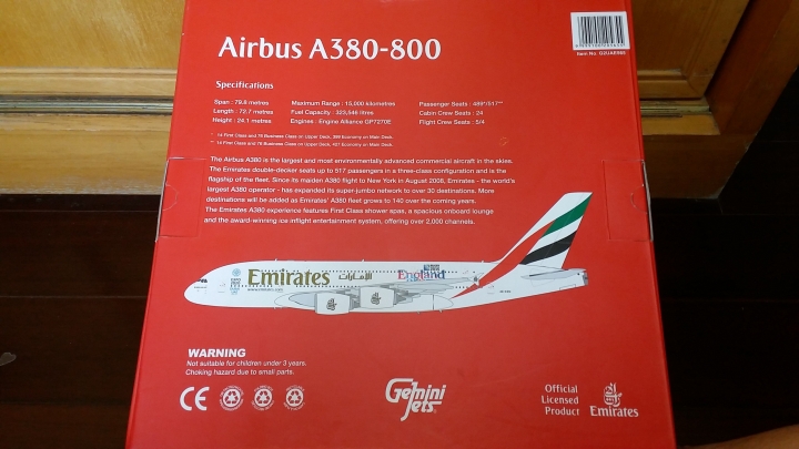 阿聯酋航空 Emirates Airbus A380-800 1/200模型 [簡易開箱]