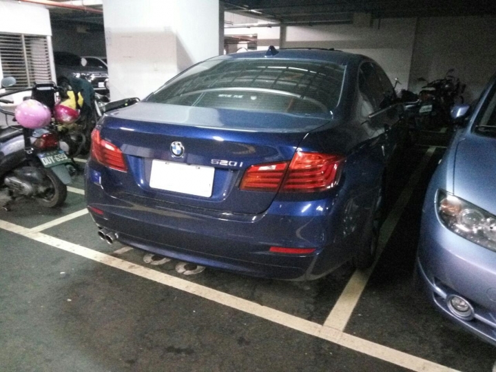 這麼好的車,駕駛的素質真的太低落 (抱怨文)