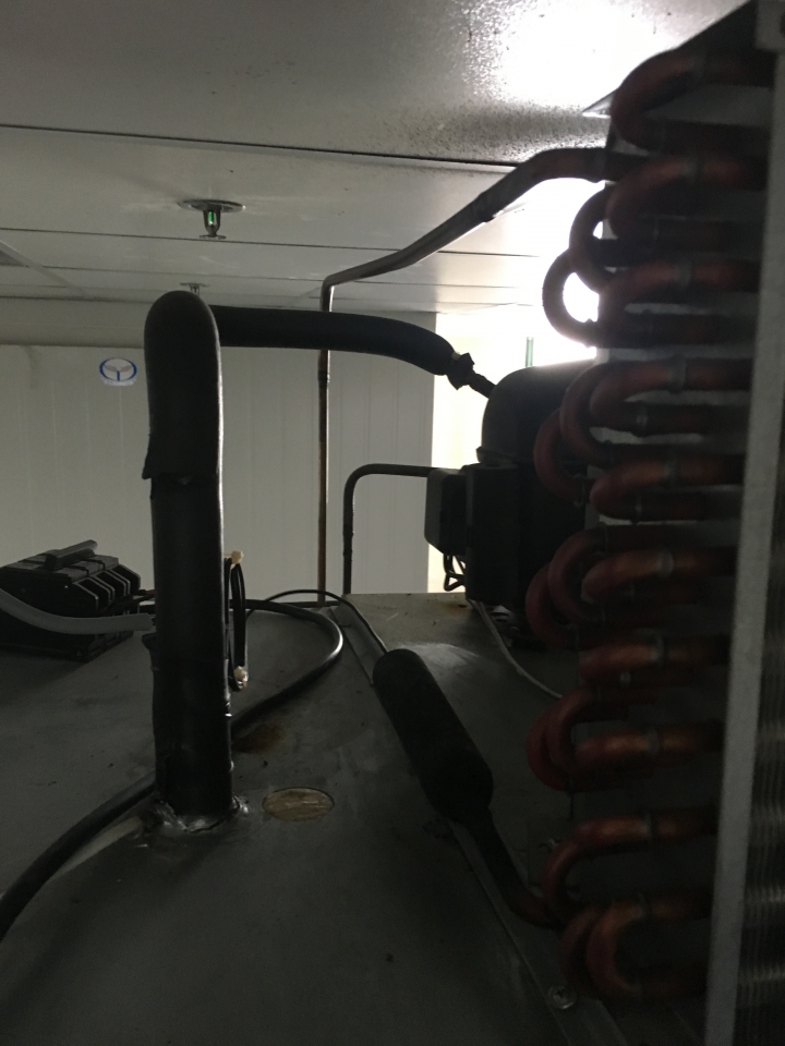 冷藏櫃冷凝器清洗